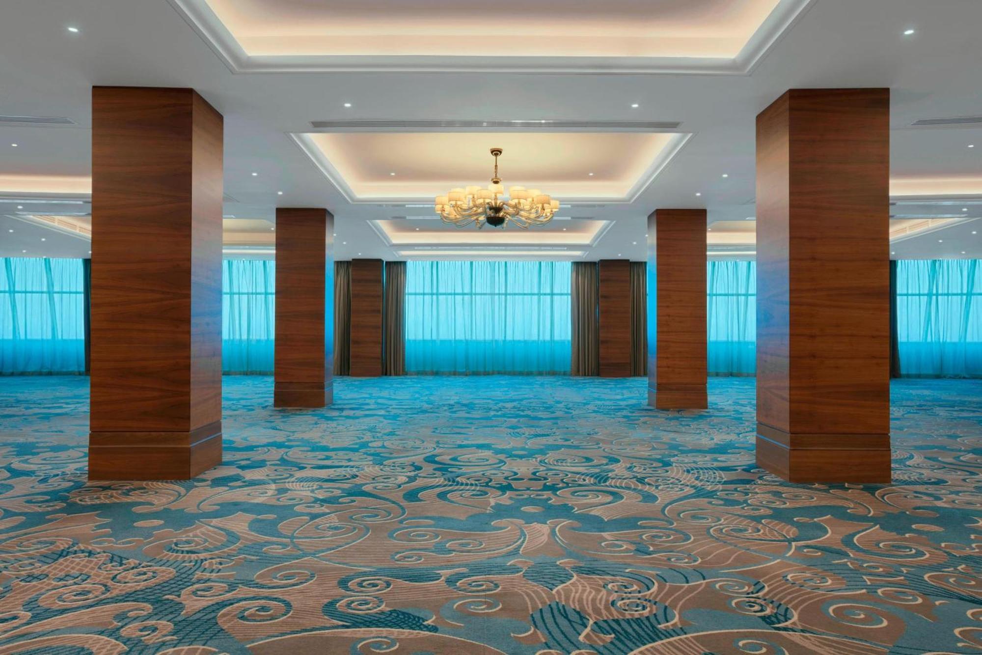 Sheraton Club Des Pins Resort Екстериор снимка