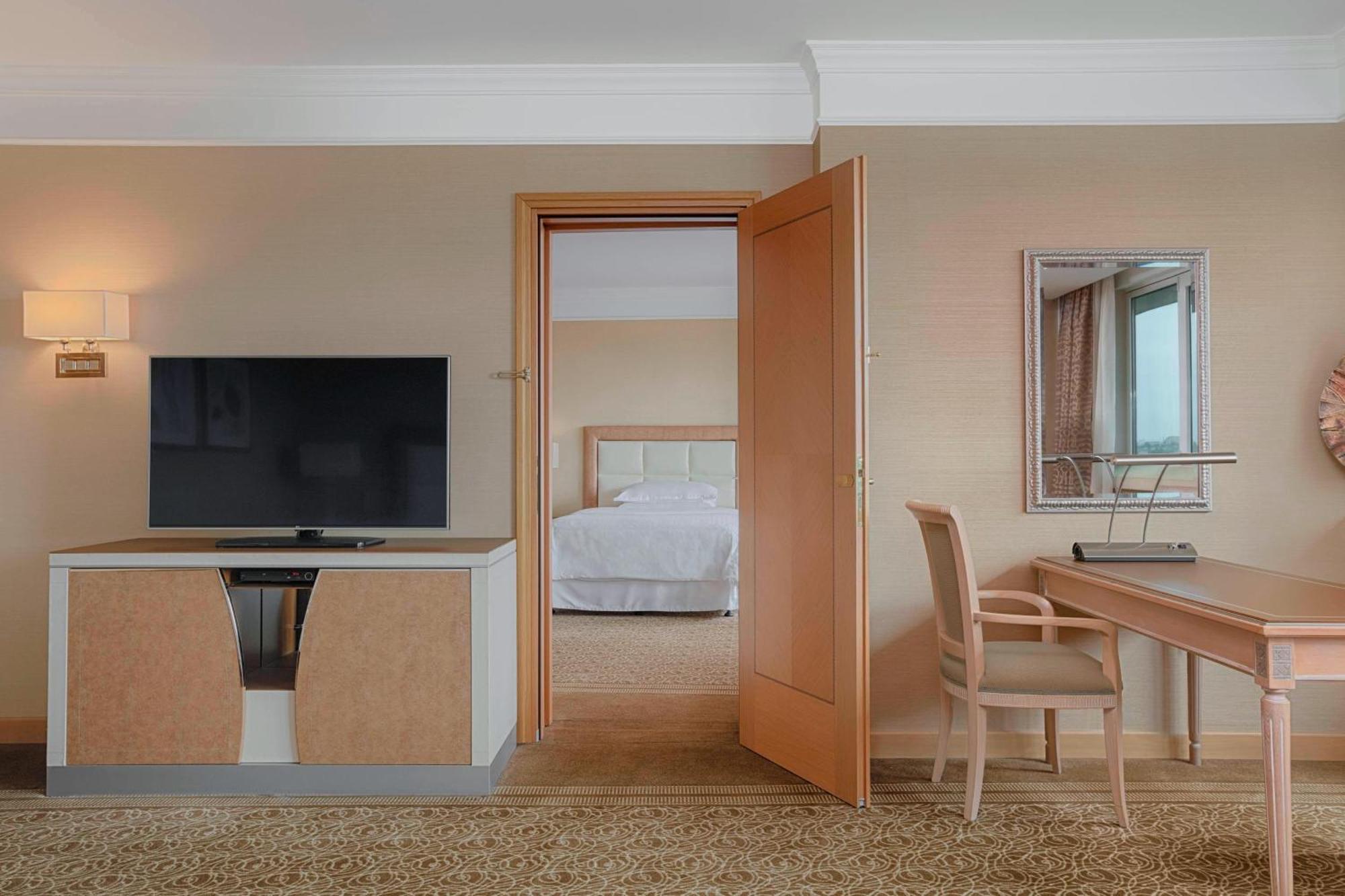 Sheraton Club Des Pins Resort Екстериор снимка